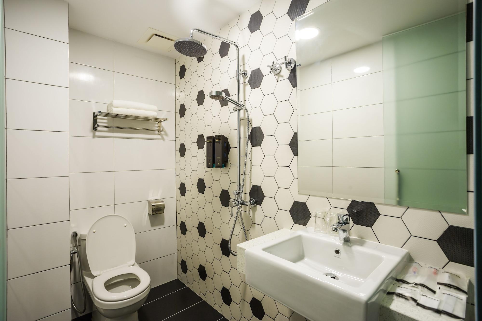 Manhattan Business Hotel Ttdi Kuala Lumpur Ngoại thất bức ảnh