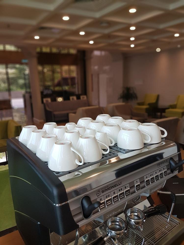 Manhattan Business Hotel Ttdi Kuala Lumpur Ngoại thất bức ảnh